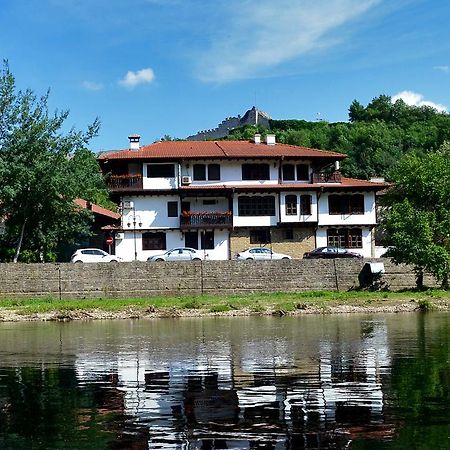Family Hotel Varosha 2003 로베치 외부 사진